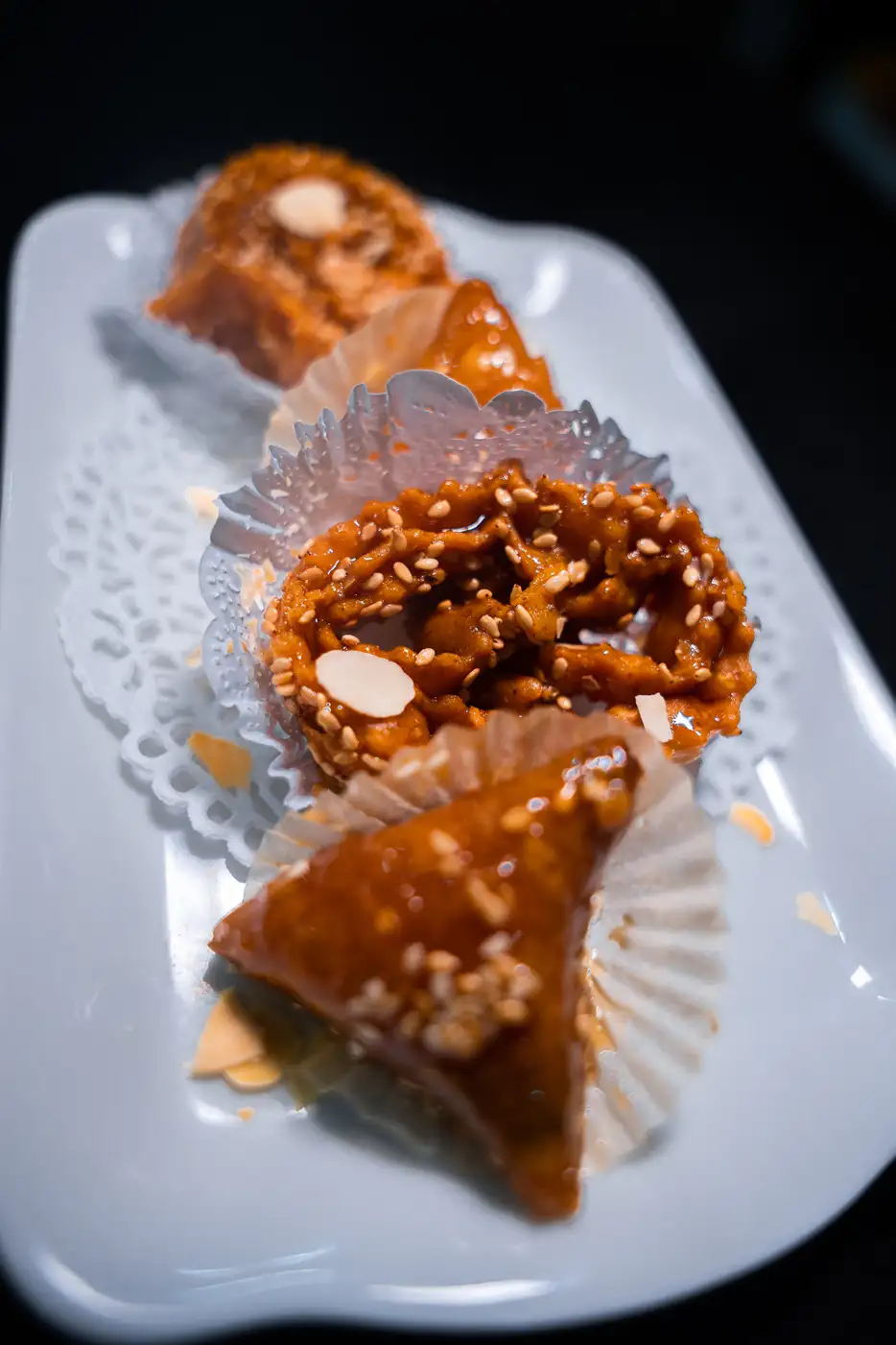 Chbakia marocaine – pâtisserie au miel et sésame